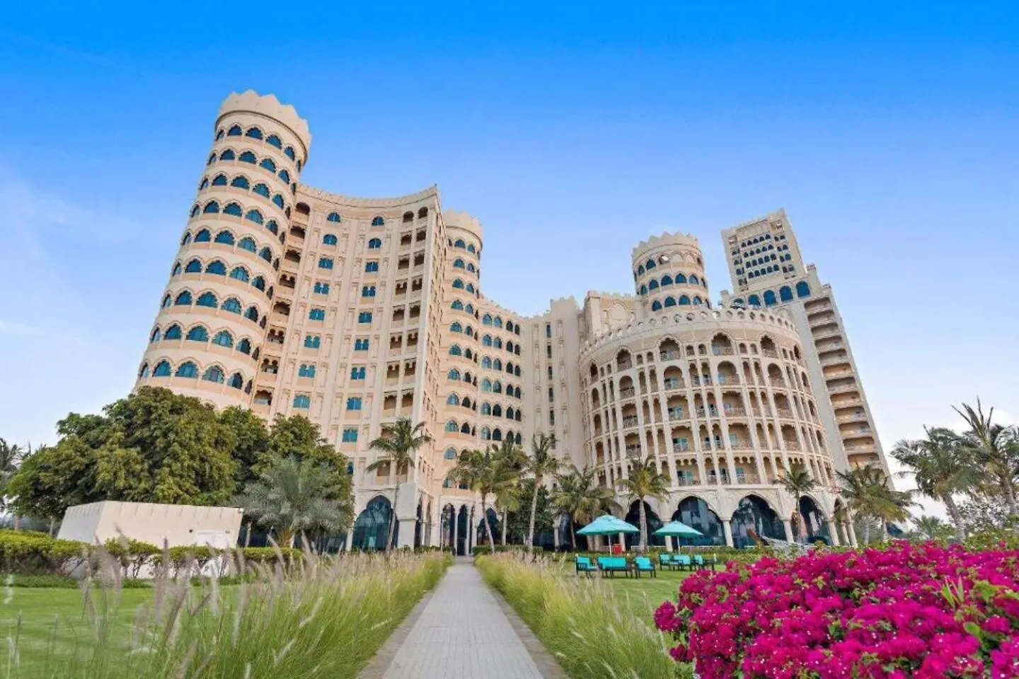 I Like Al Hamra Palace - Elite Beach & Golf Resort Private Suites Ras al-Khaimah Hotel